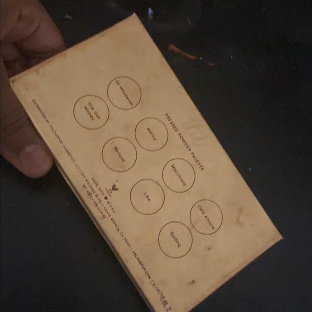 makeup - Picture 2 of 3